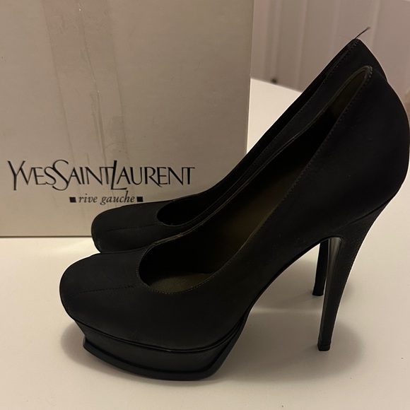 Yves Saint Laurent Black Platform Heels - Picture 2 of 11